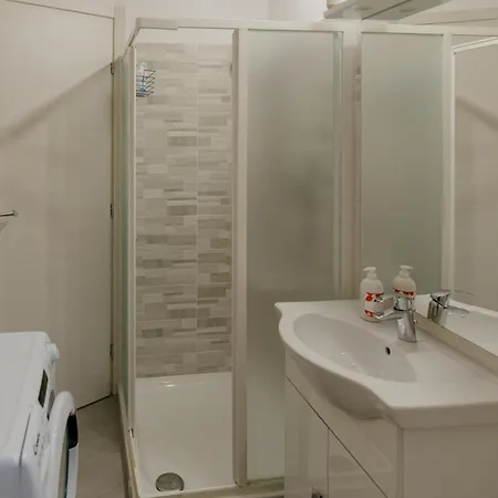 Apartamento Di Rosita Pietra Ligure